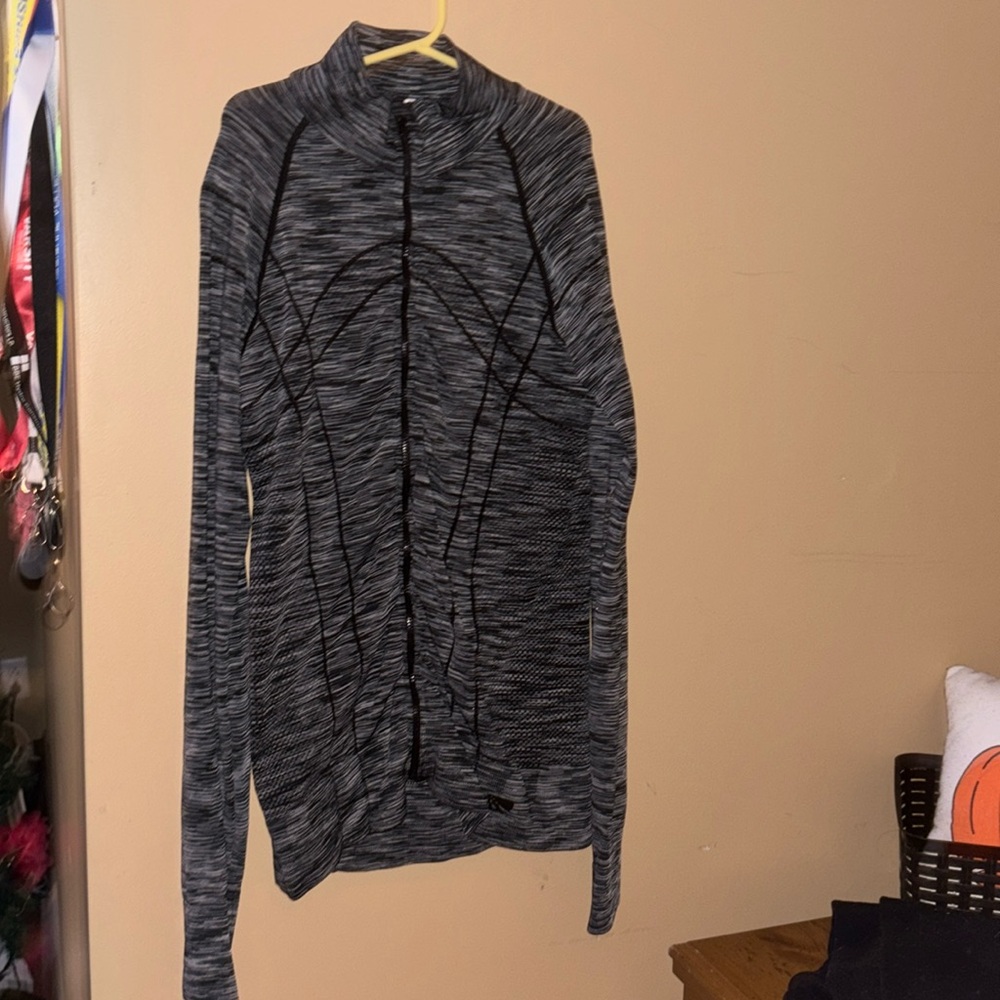 SHEIN Black/grey athletic define jacket